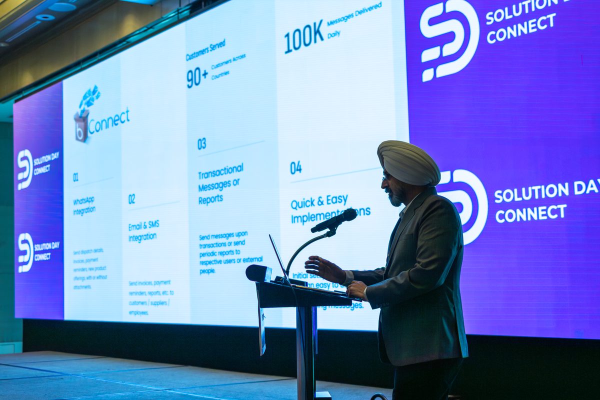 bConnect partner presentation at Solution Day Connect Bangkok