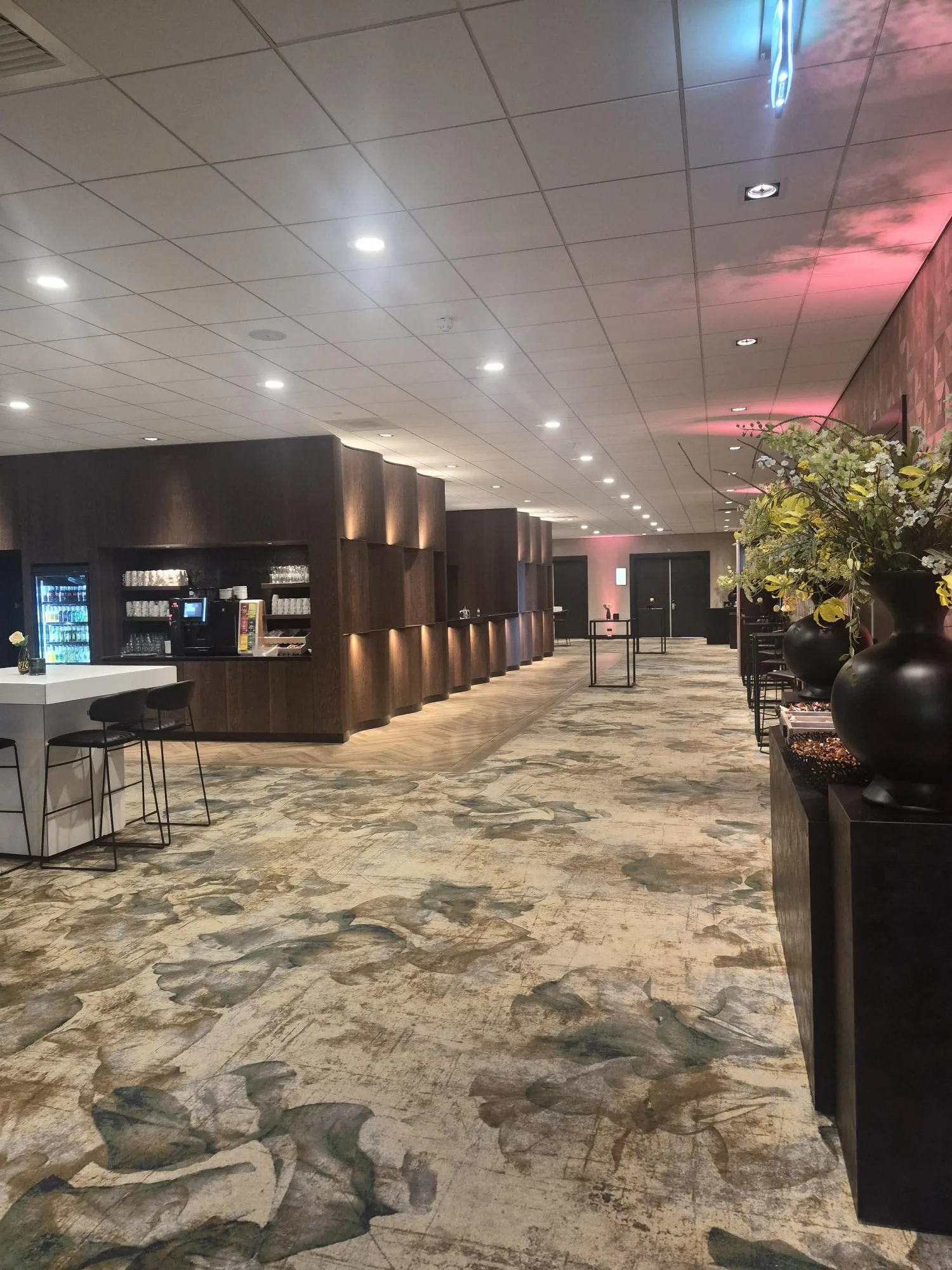Van der Valk Hotel Almere lounge and bar